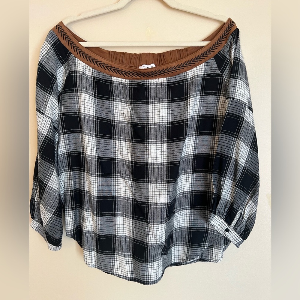 THML Womens Top - Large